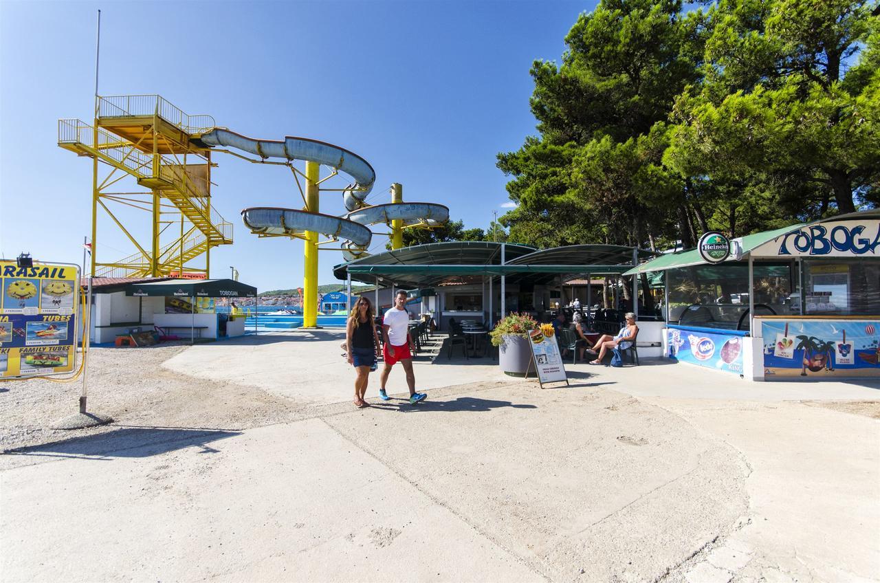 Apartments Anastazija Vodice Ngoại thất bức ảnh