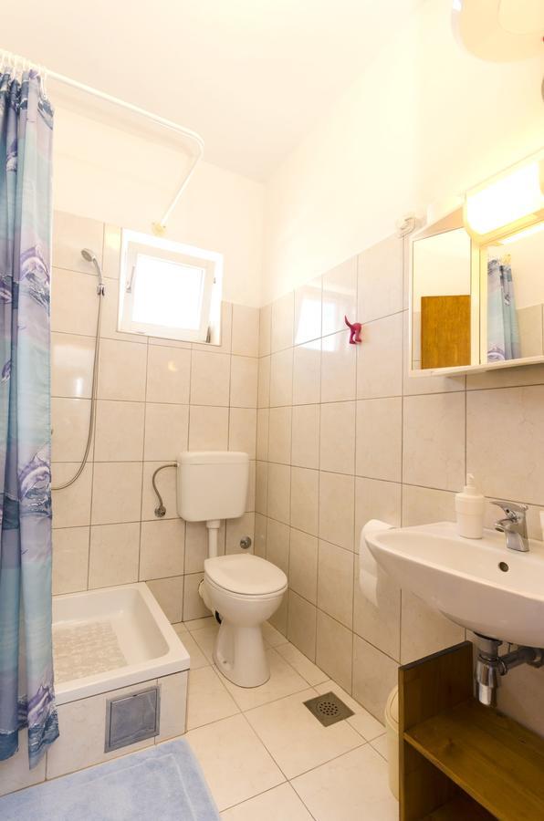 Apartments Anastazija Vodice Ngoại thất bức ảnh